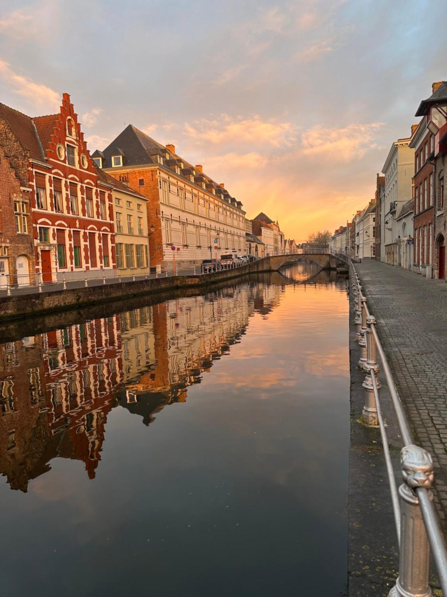 Maison Amodio B&B Bruges Esterno foto