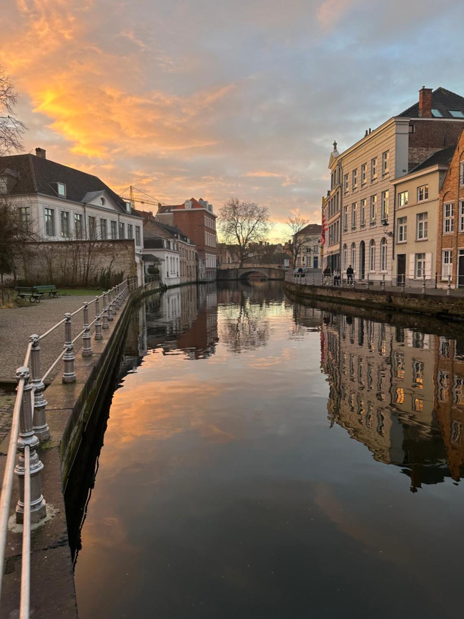 Maison Amodio B&B Bruges Esterno foto